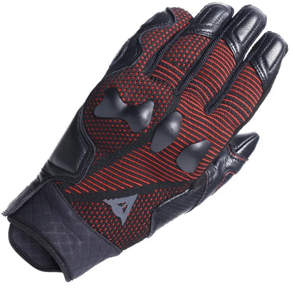 Black Fluo Red, photo 2 of 7