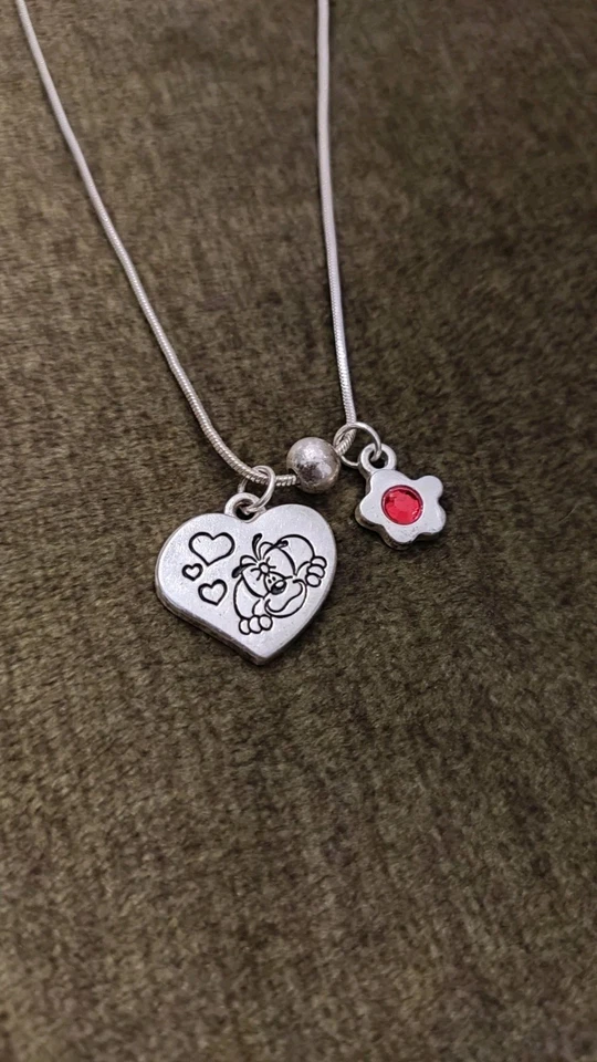 Diddle Diddlina Glückssteinkette Anhänger mit Kette für Kinder, roter Stein