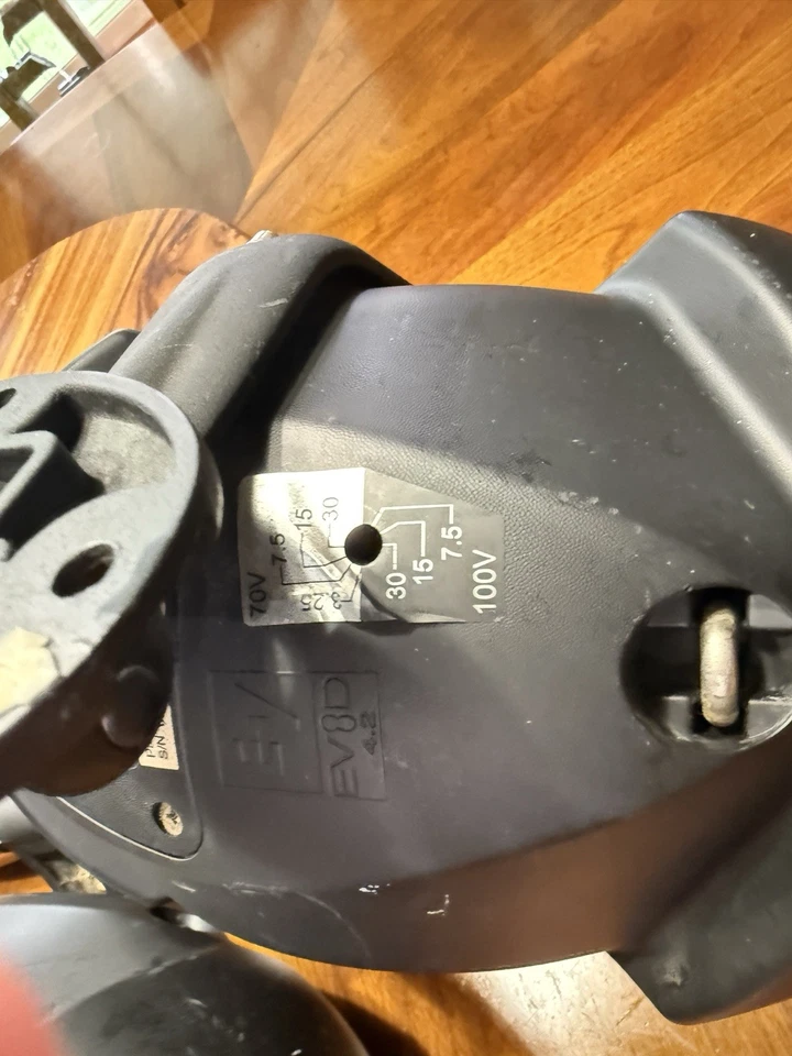 Electro-Voice EVID 4.2 Dual 4" Surface Mount Loudspeaker Pair outdoor rated - Image 2 of 4