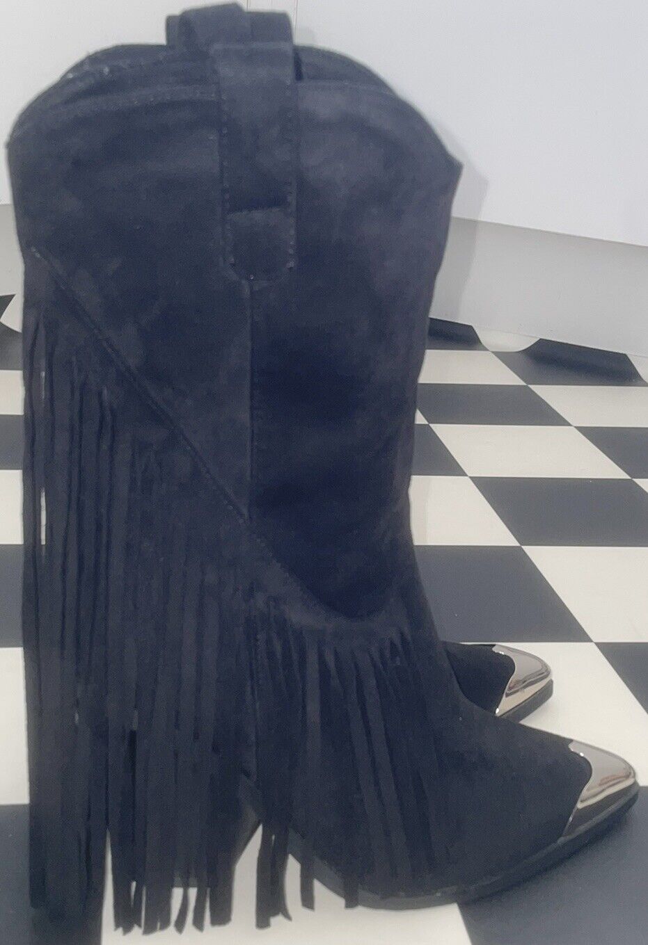 Foto 2 di 9