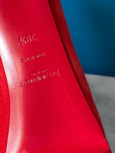 Red Yves Saint Laurent YSL size 39.5 suede pumps - Imagen 5 de 7