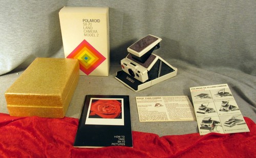 VINTAGE NIB POLAROID SX-70 LAND CAMERA MODEL 2 - IVORY (EZS002187) - Afbeelding 1 van 12