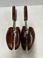 Shoe Keepers No. 4 by Rochester Shoe Tree CO, INC (S44-2/b1503)