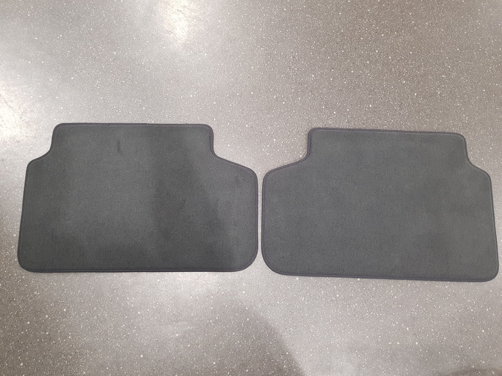 BMW Genuine Front Rear Floor Mats 4 Pieces Velours Anthracite RHD 