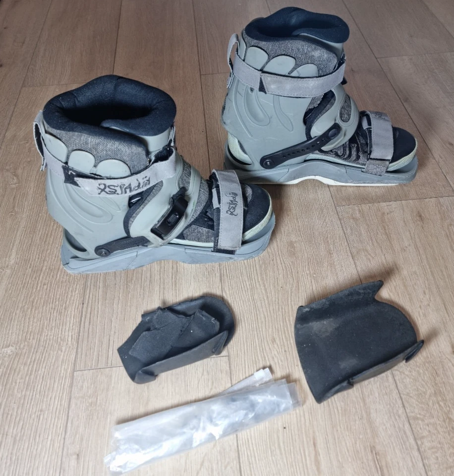 XSJADO Agressive Inliner Größe 43 - 48 Footwraps 43 Größe L Retro Inline Skates - Bild 4 von 4