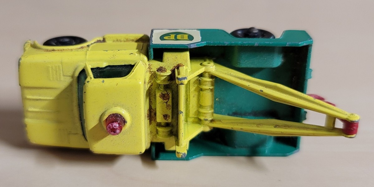 LESNEY MATCHBOX N°13 DODGE WRECK TRUCK (échelle 1:64