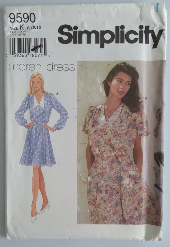 Mc CALLS #9590 MISS SIZES 8-10-12 DRESS, V neckline & full skirt PATTERN UNCUT