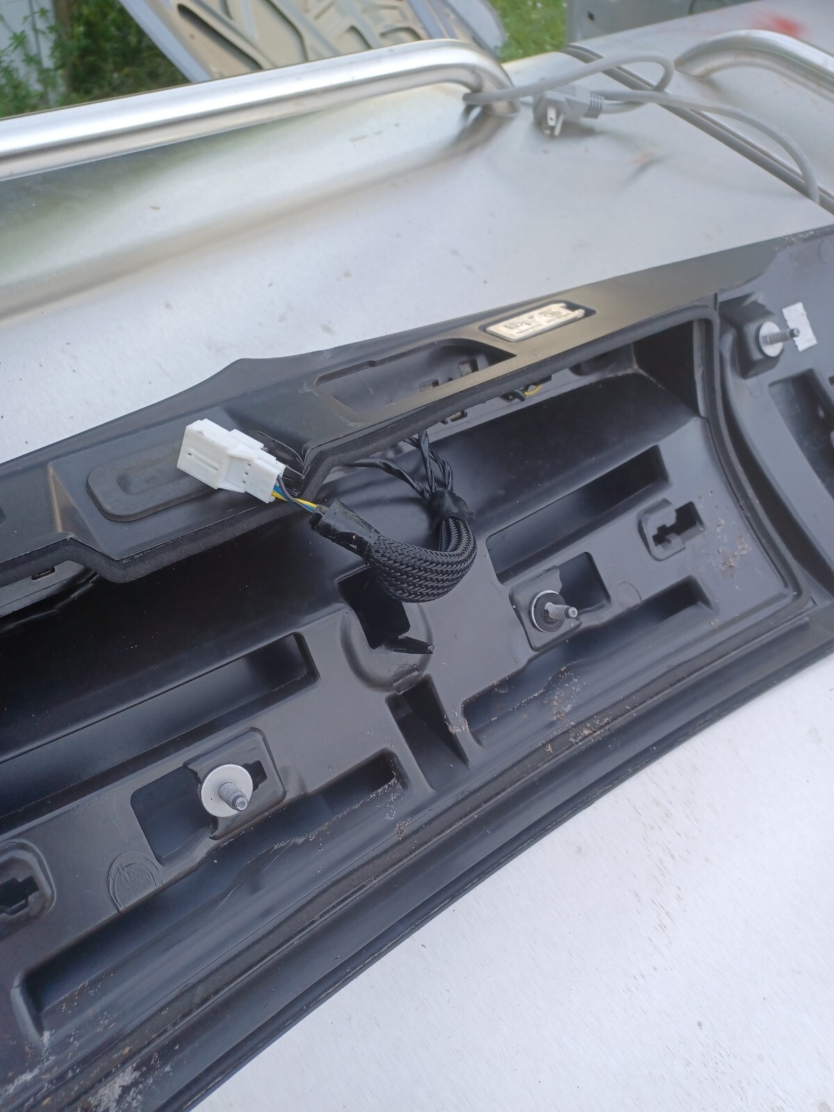 2016 2017 2018 Maserati Levante Rear Tailgate Trunk Spoiler Panel Oem 670042733