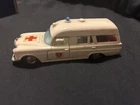 Matchbox 3  Lesney No 3D Mercedes Benz Ambulance w/ white figure