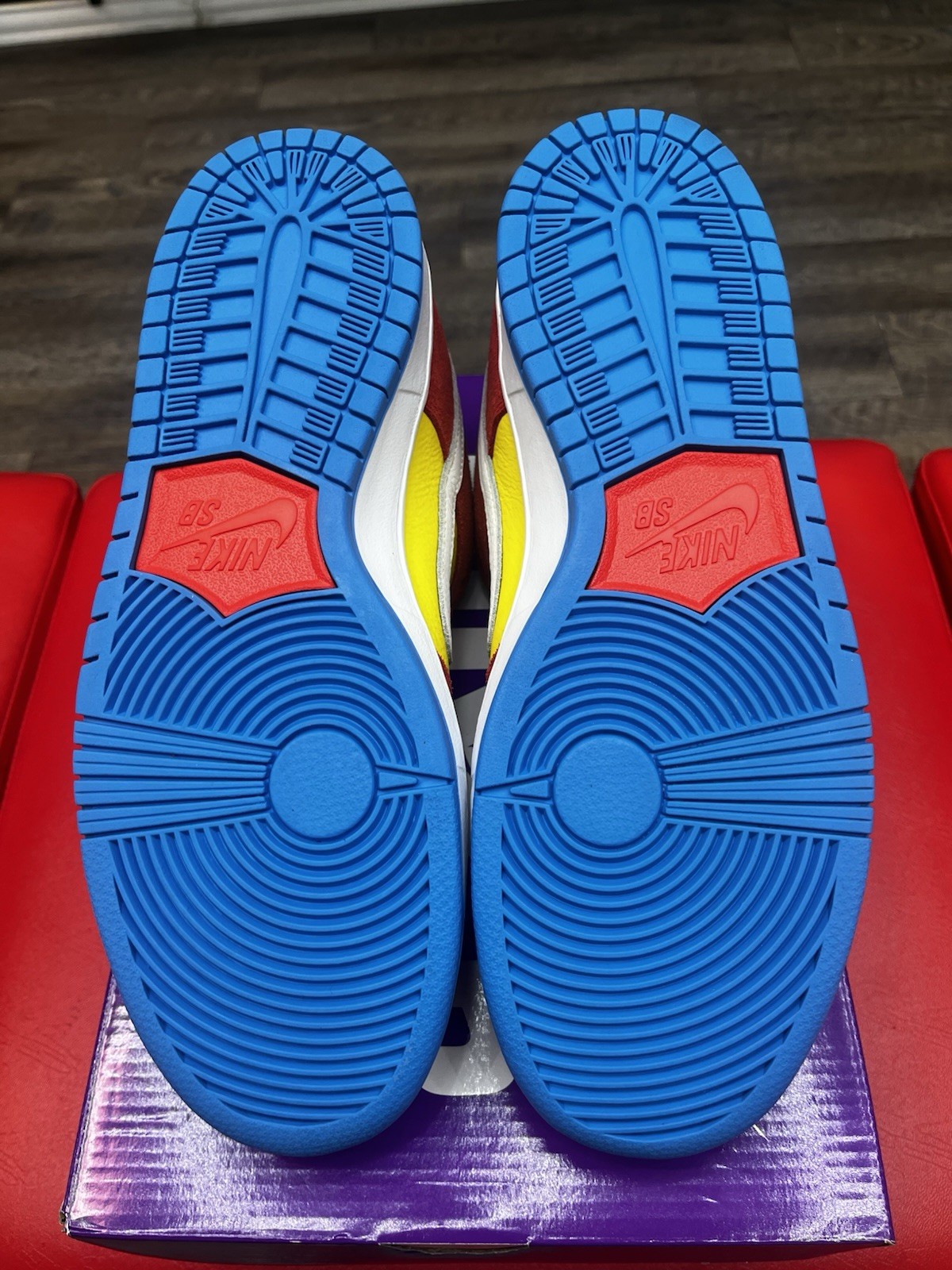 Nike Sb Dunk BART Simpson - image 6