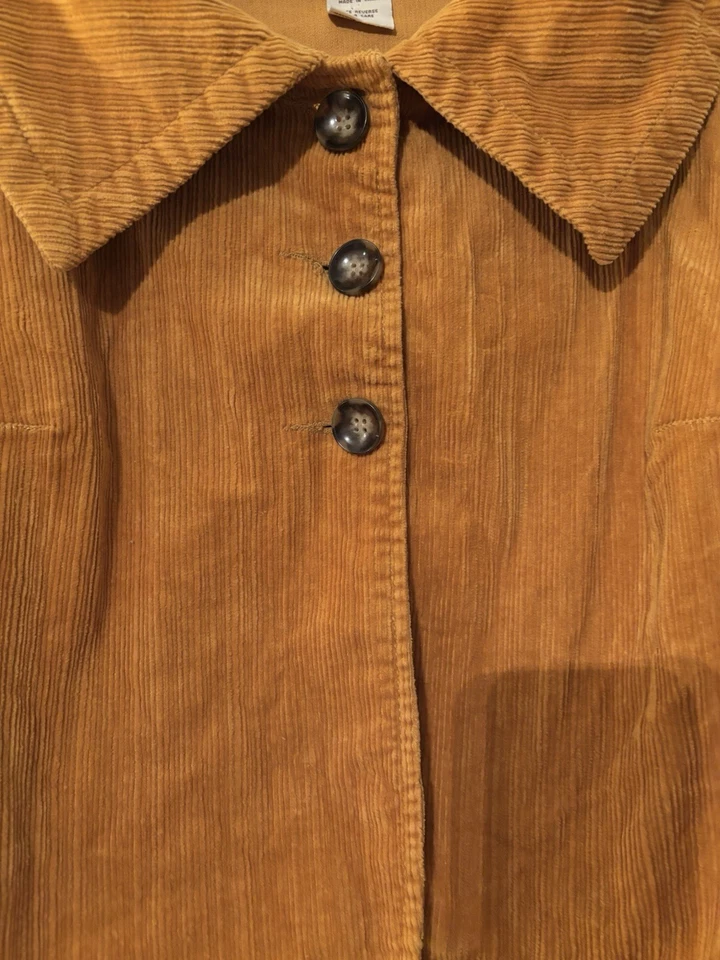 Chaqueta de Pana Live A Little De Colección Bolero Amarillo Mostaza Ancha Ballena Talla XL Recortada Foto 3 de 4