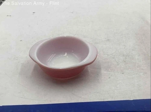 Pyrex Collectible Kitchenware Ovenware Round Bowl And Plate Lot Of 3