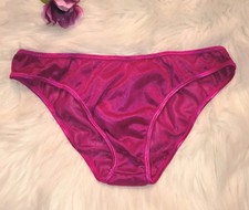 Vintage 100 Silky Shiny Sheer NYLON GUSSET Bikini Panties NWOT Size M/6 Magenta