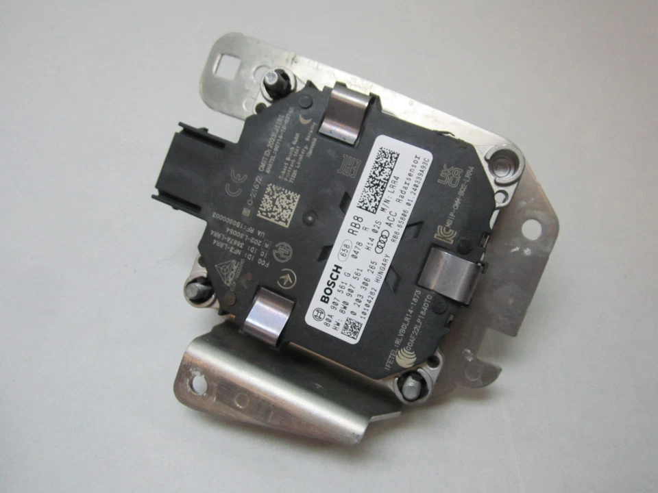 dp50888 Audi Q5 SQ5 2021 2022 2023 2024 DELANTERO DERECHO Control de crucero Sensor de distancia Foto 4 de 4