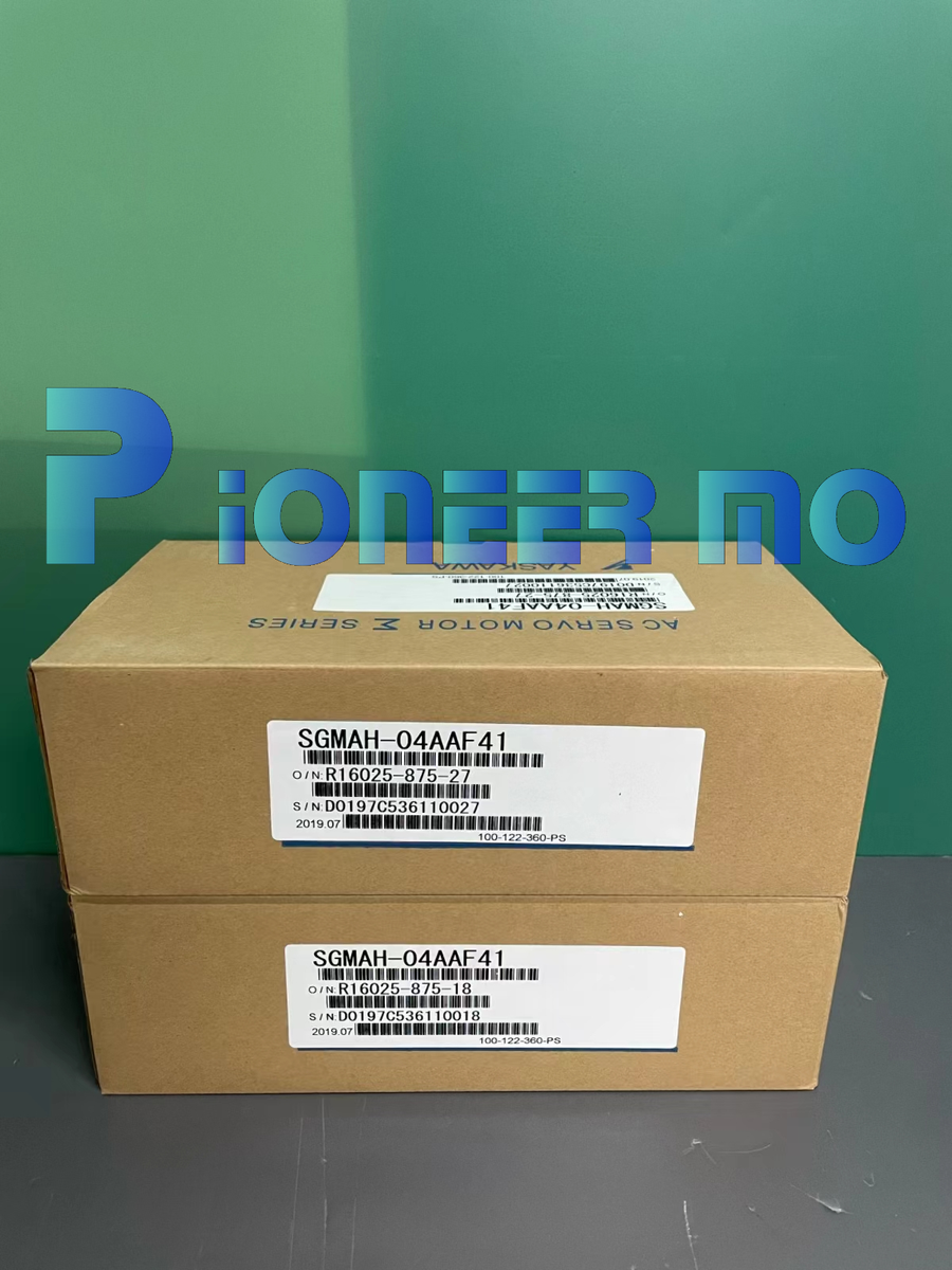 One Yaskawa SGMAH-01AAF41 Servo Motor SGMAH01AA41 New In Box Expedited