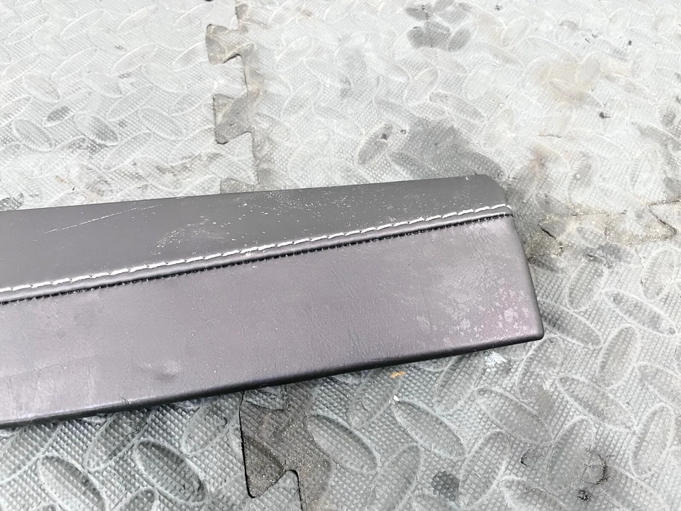 17-23 ASTON MARTIN DB11 RIGHT PASS RH SIDE SWITCH CONTROL MODULE COVER PANEL OEM - Image 4 of 4