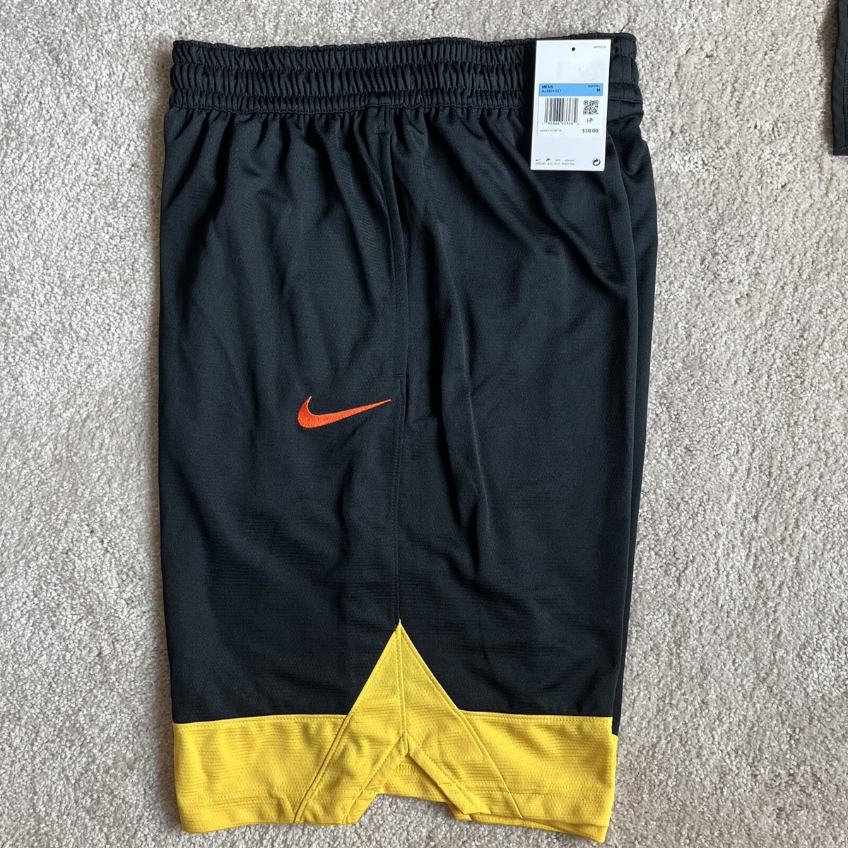Nike Dri FIT Men's Black Gold Basketball Training Shorts AJ3914 Size Med NWT