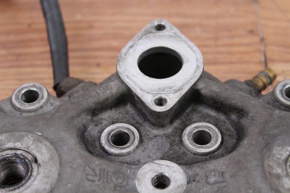 Culata SKI-DOO Summit Everest 800R PTEK 2010 Foto 3 de 4