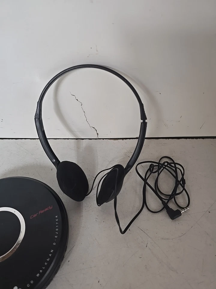 SONY CD WALKMAN D-EJ017CK AUTOFÄHIGER TRAGBARER CD-PLAYER mit OHRHÖRERN GETESTET FUNKTIONIERT - Bild 2 von 4