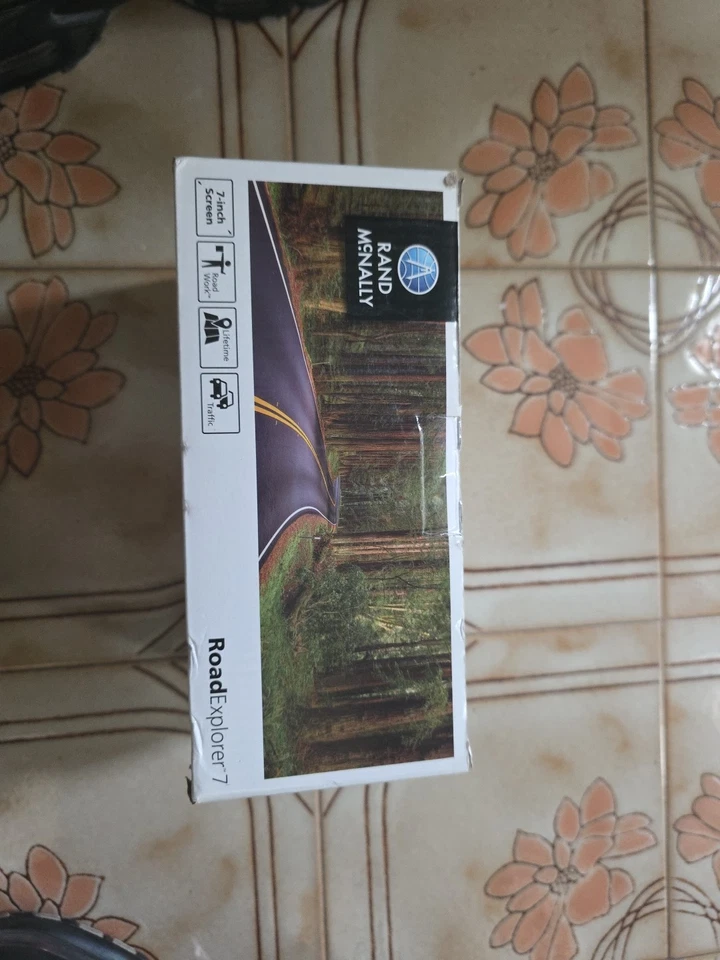 Rand Mcnally 528015966 Road Expolorer 7 6" Advanced Car GPS w/Lifetime Maps - Image 2 of 4