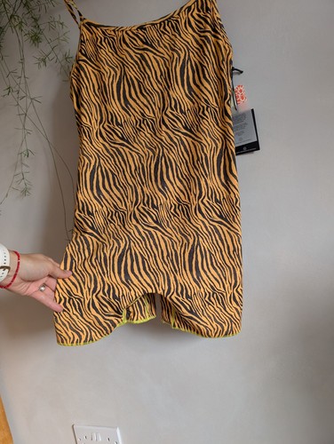 Free People x It's Now Cool the contour surf onepiece zebra size XL RRP $120 - Picture 6 of 12
