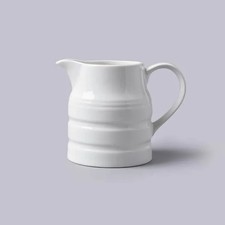 W.M.Bartleet & Sons 1pt Churn Jug