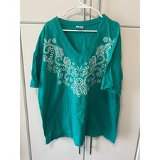 Vintage Esprit Teal Green Embroidered V-Neck T-Shirt 90s Made in USA Boho Floral