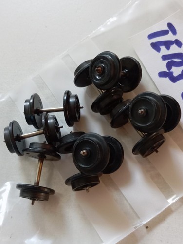 TERS97: 9 juegos de ruedas Trix Express, 11 mm, 56 6681 00, 56668100, antiguo: 66681, poliamida | Zustand: Gebraucht