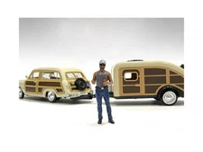 "CAMPERS" FIGURE 5 FOR 1/24 SCALE MODELS BY AMERICAN DIORAMA 76438