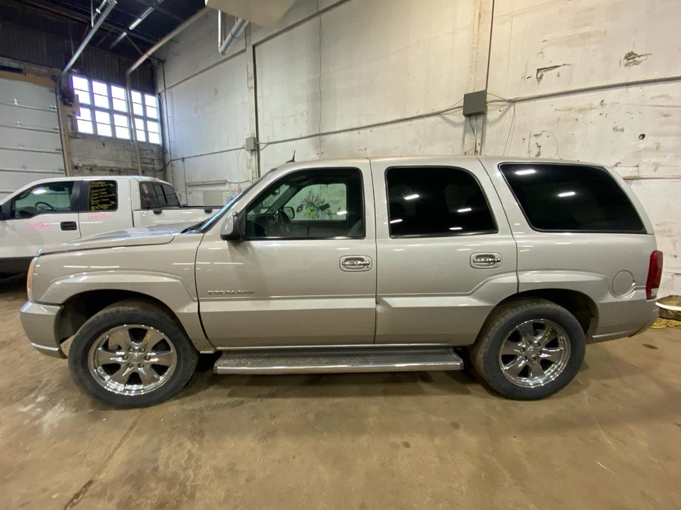 Automatic Transmission CADILLAC ESCALADE 05 06 Foto 4 de 4