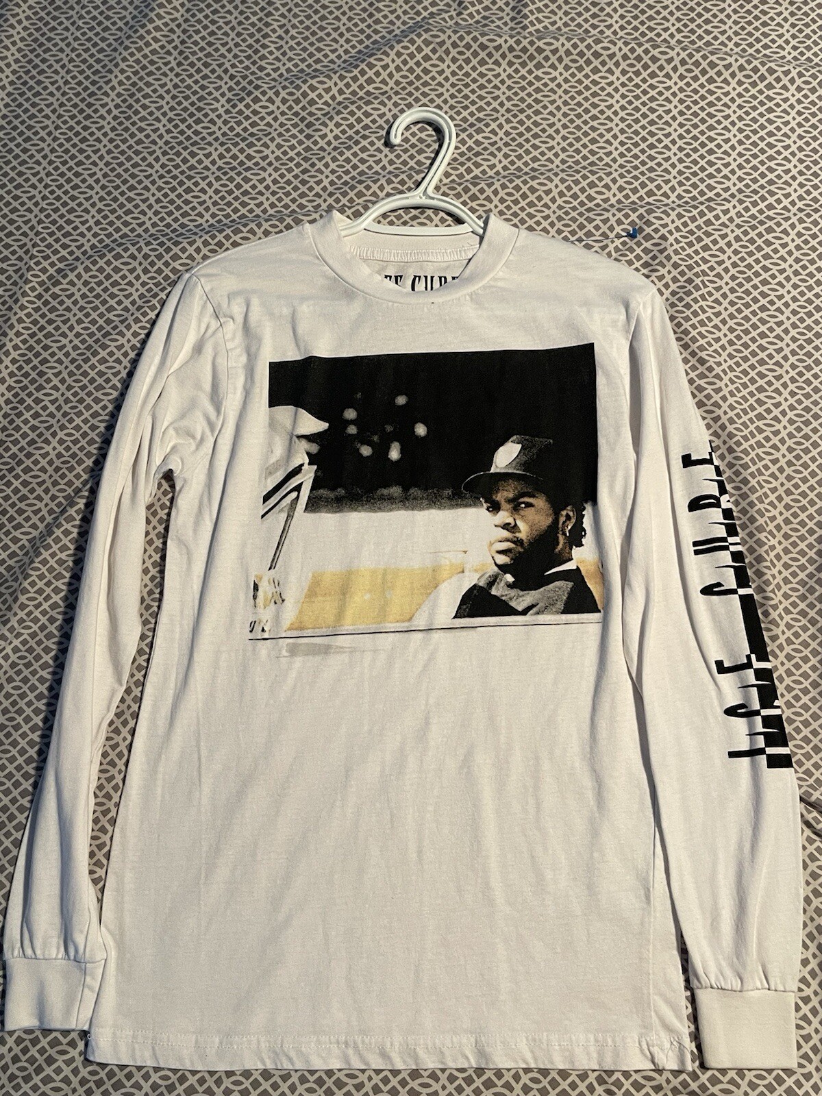 Picture 1 of 6