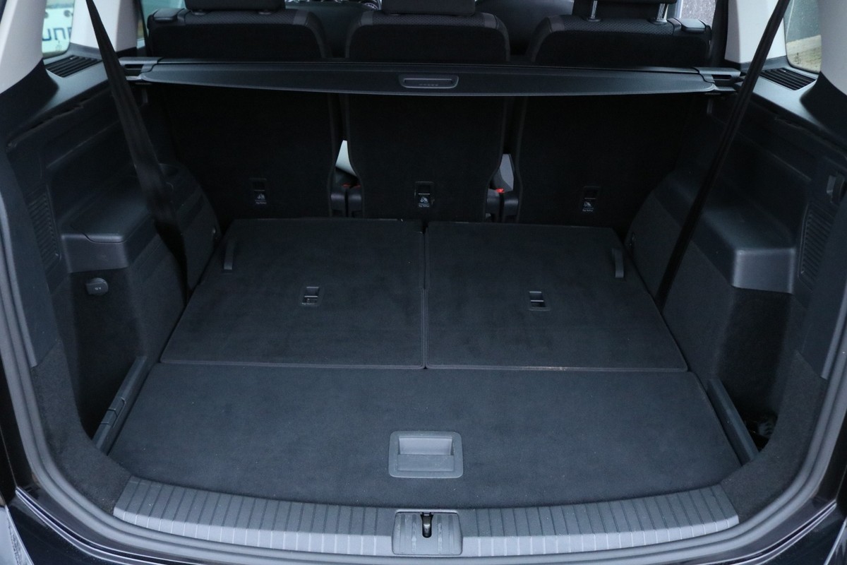VW Touran 1,2 TSi 110 Trendline 7prs