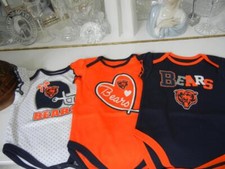 NEW BABY GIRLS NFL TEAM CHICAGO BEARS ONE PIECE SET OF 3 SIZE 6/9 MONTHS