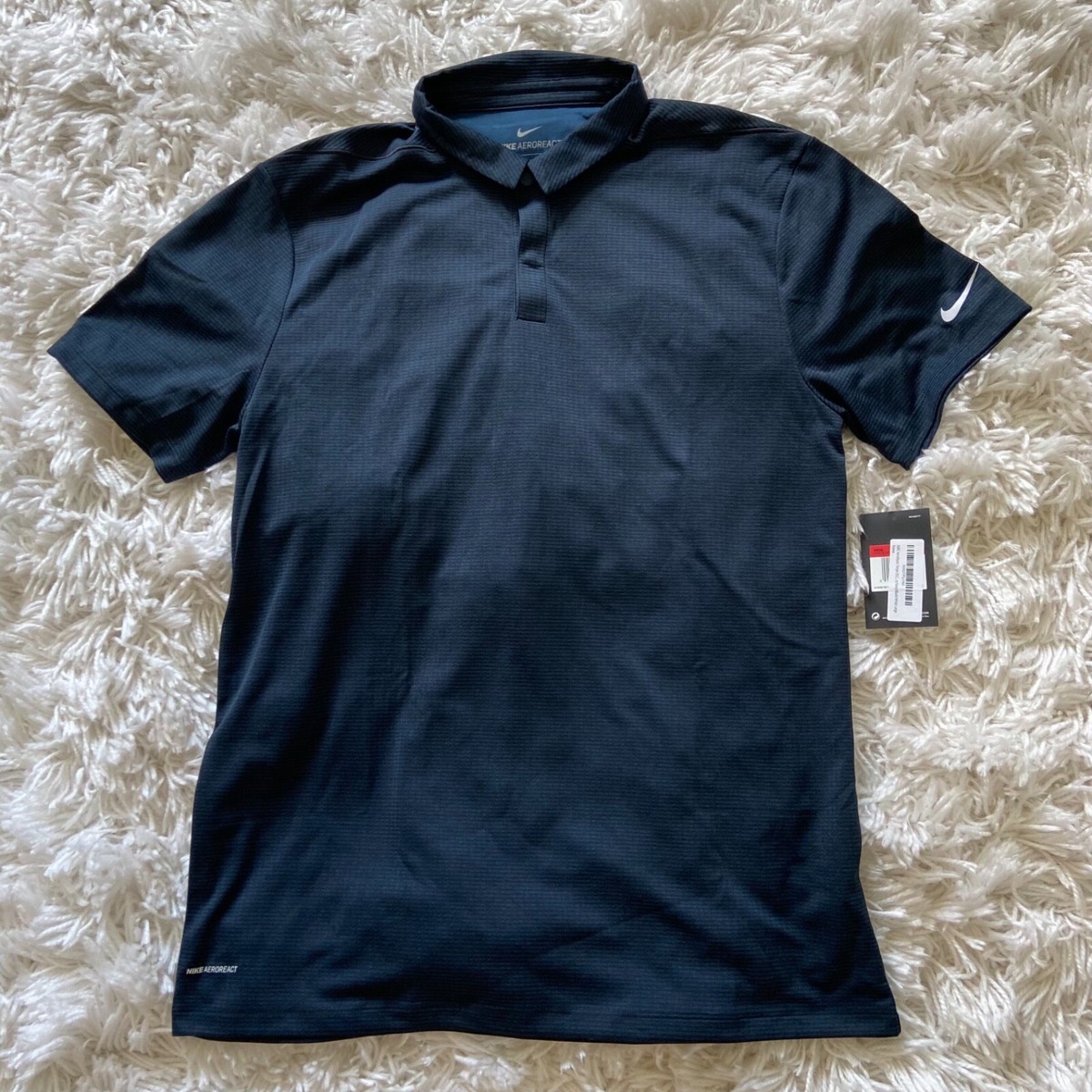 nike aeroreact golf shirt