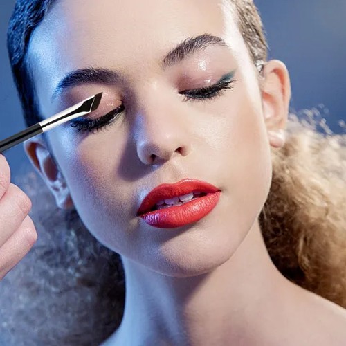 Eyeliner-Pinsel Sehr Schön Schräg Kosmetische Werkzeuge Aufwendig - Bild 3 von 6