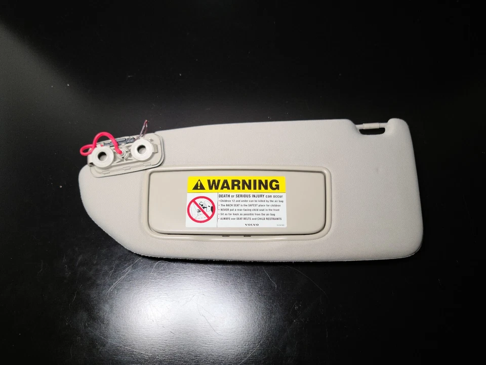 2003 - 2006 Volvo XC90 Right BEIGE Cloth Homelink Sun Visor DRIVER W/ Lights - Image 3 of 4