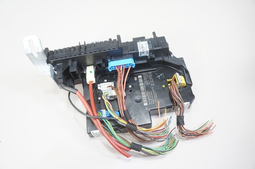 Caja de fusibles relé módulo SAM trasero OEM 10-2011 Mercedes W204 C300 C250 2049060505 - Imagen 12 de 14