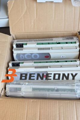Carel PCO3000AM0 Programmable Controller