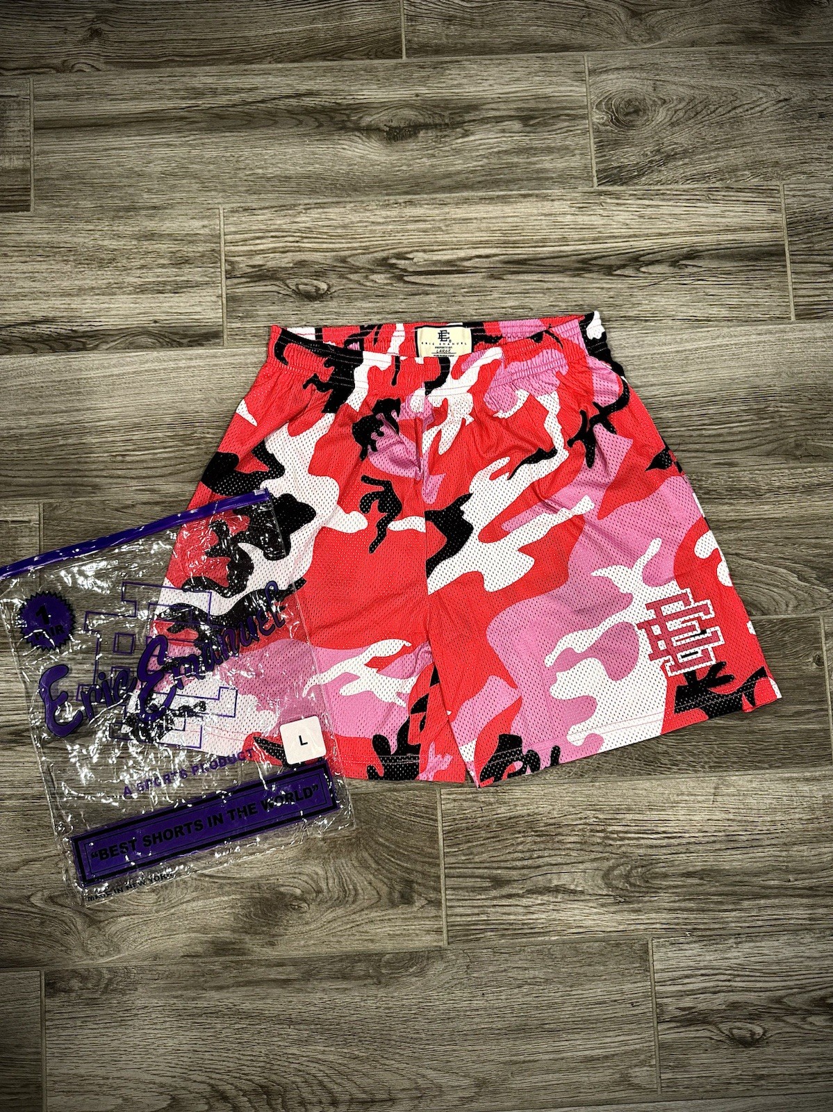 **Brand New** Eric Emanuel Shorts❤️💜Size: Large✅🚚📦✈️