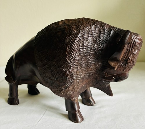 Desert Ironwood Hand-Carved Wooden Buffalo Bison Sculpture Southwestern 5 "x 8"
