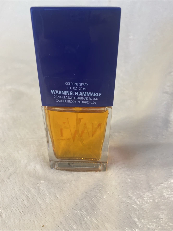 Dana Navy 1,0 fl oz 30 ml Eau de Cologne Spray Feminino Novo - Imagem 3 de 4
