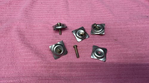 5X OEM Yamaha CR-620 Others RECEIVER CASE BODY Screws W/ Plates SEE PICS🔥