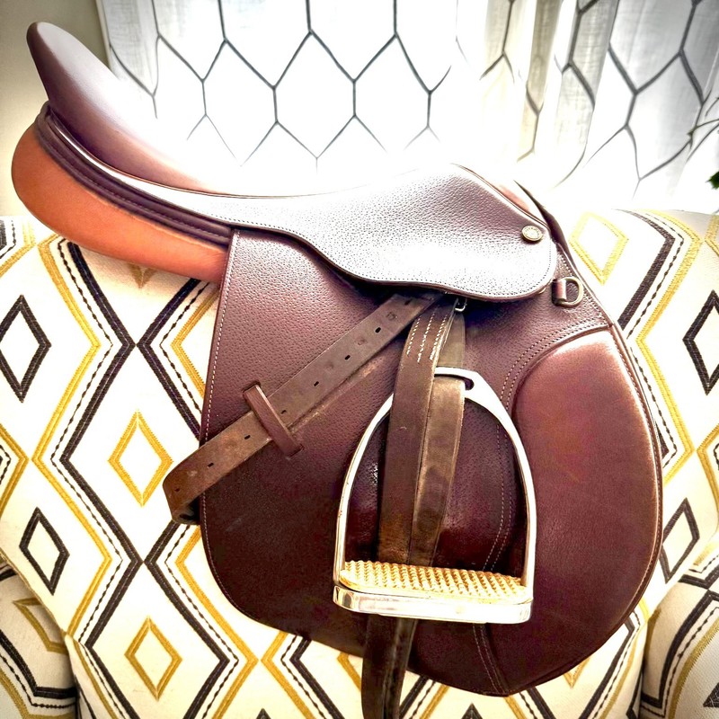 Collegiate English Saddle | Brown | 16.5"