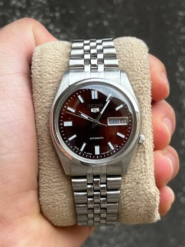 Vintage Seiko 5 7009 Automatic Day/Date Mens