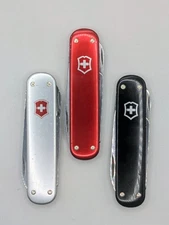 Victorinox ESQUIRE MONEY CLIP 74mm Smooth Alox Swiss Army Knife - Retired & Rare