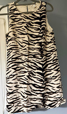 Women’s Sleeveless Zebra Print Shift Dress Size S Cream/Black Chiffon Zip