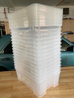 IKEA "Samla" Plastic Boxes 39 x 28 x 14 cm; 15 Pieces with Lids Stackable
