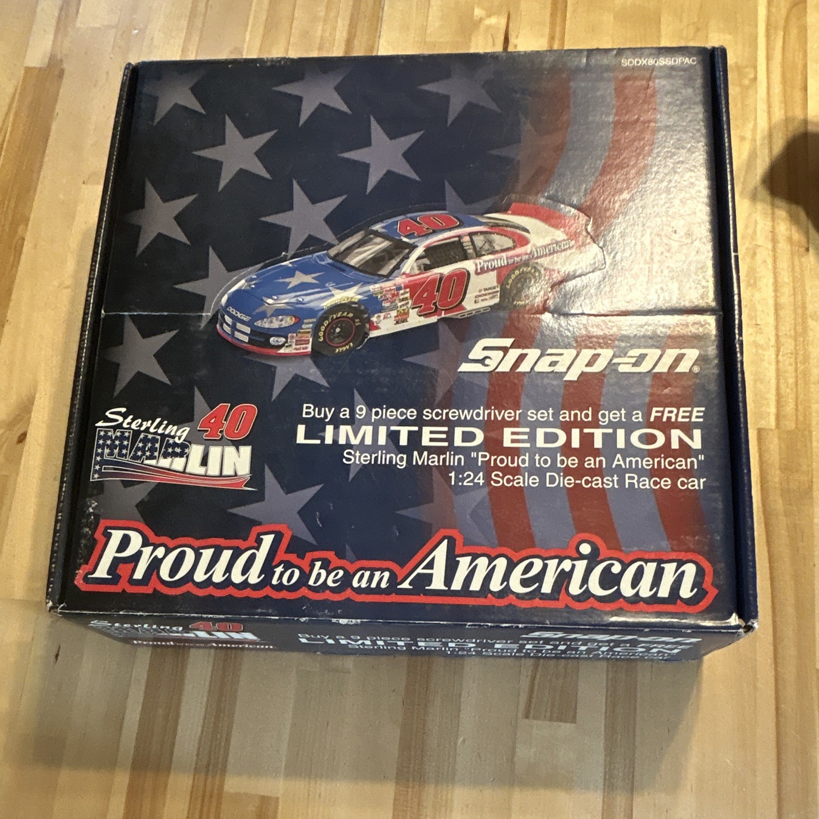 Sterling 40 Marlin Snap-On Limited Edition Proud to Be American 1:24 Scale Car