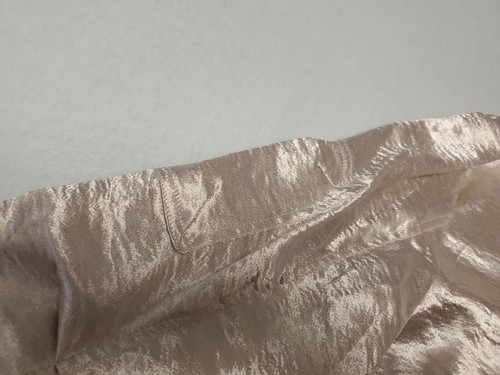 Kostenlose Presse Damen metallic silberne Jacke mit Reißverschluss mit Akzenten Größe XS lang - Bild 4 von 16