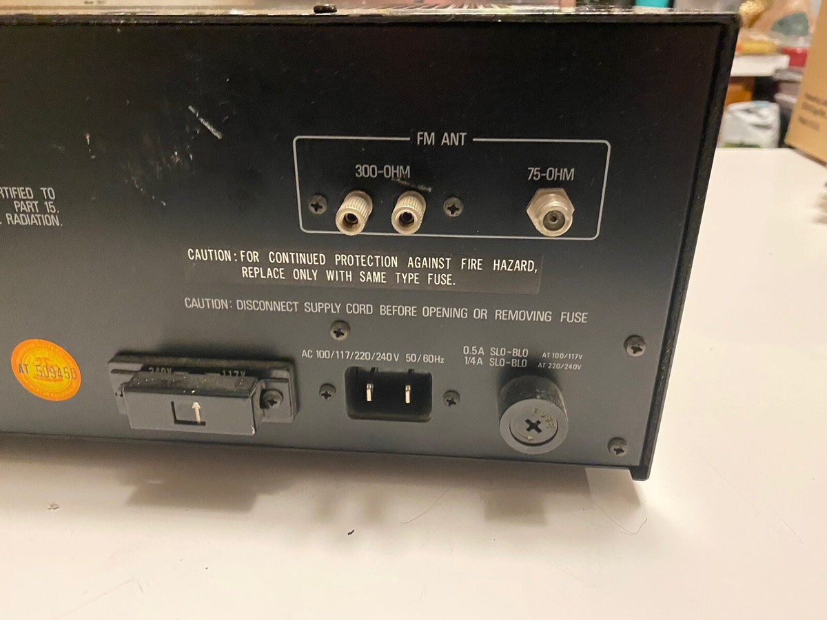 Accuphase T-101 FM tuner in nice shape Read. Power On Gets